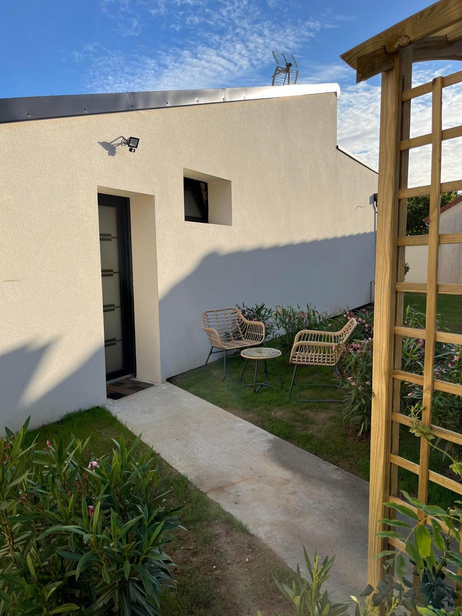 Chambre Independante Avec Jardin - 100M De La Mer Langrune-sur-Mer Kültér fotó